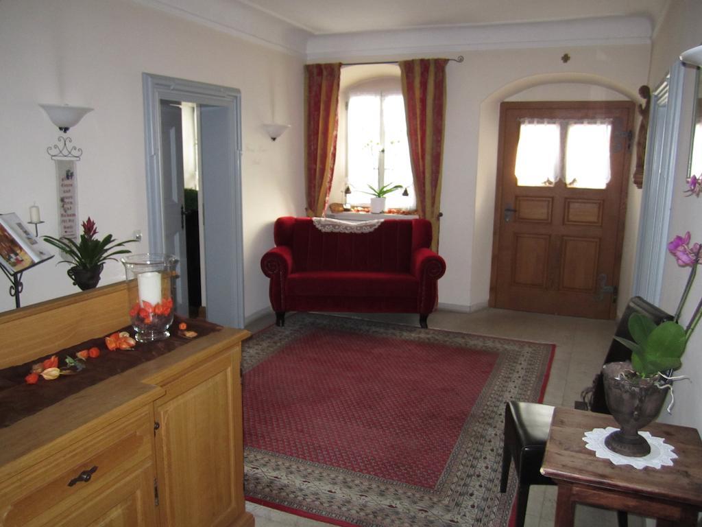 Der Patrizierhof - Weingut Gasthof Hotel - Familie Grebner Grosslangheim Εξωτερικό φωτογραφία