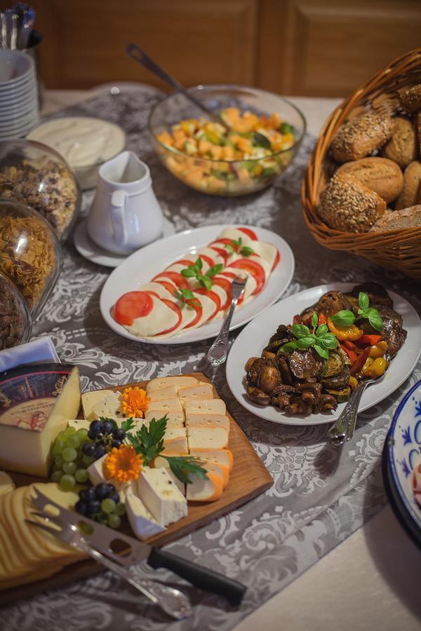 Der Patrizierhof - Weingut Gasthof Hotel - Familie Grebner Grosslangheim Εξωτερικό φωτογραφία