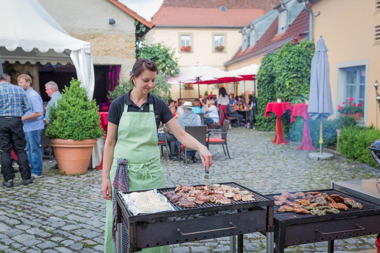 Der Patrizierhof - Weingut Gasthof Hotel - Familie Grebner Grosslangheim Εξωτερικό φωτογραφία